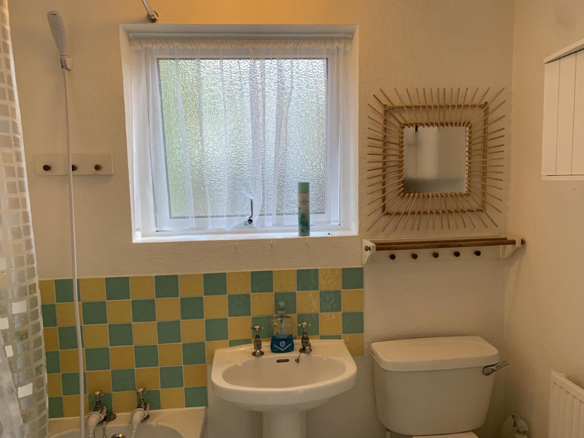 O'Reilly'S Holiday House Bath Bagian luar foto